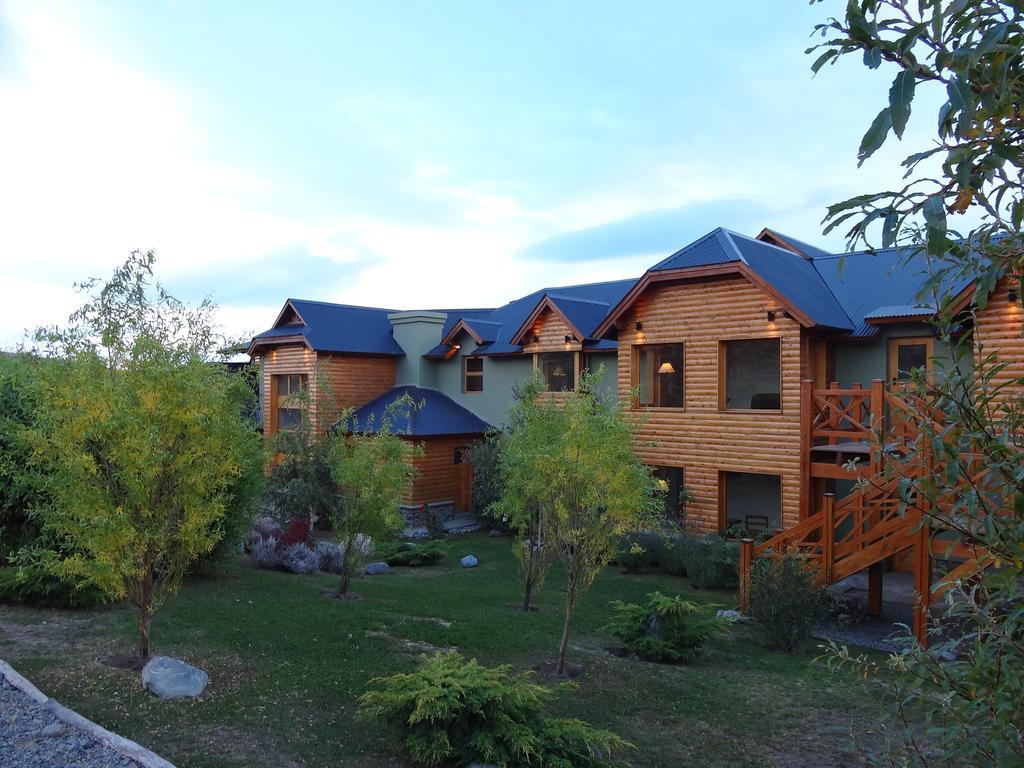Hielos Inn